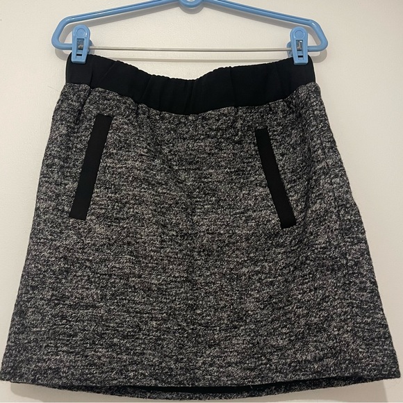 LOFT Dresses & Skirts - Ann Taylor LOFT Small Petite Wool Blend Elastic Waist Mini Skirt Grey Black